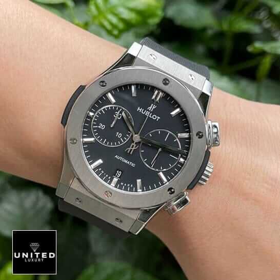 Hublot Leather Strap Replica 5 Hublot Classic Fusion Black Dial Steel Bezel Replica on the man wrist