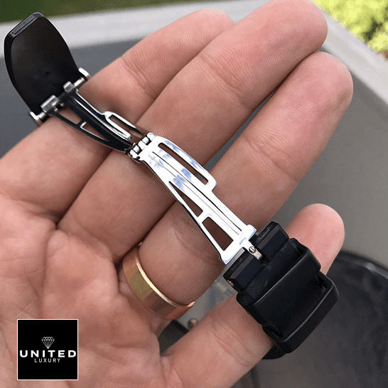 AP Offshore Diver Replica 8 audemars_piguet_royal_oak_offshore_diver_back_clasp