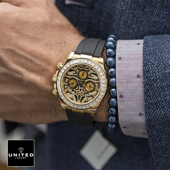 Rolex Daytona "Eye Of The Tiger" 116588TBR Replica 5 rolex_daytona_eye_of_the_tiger_116588TBR_hand