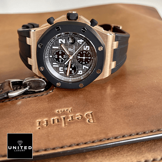 AP Royal Oak Rose Replica 12 Audemars Piguet 25940OK.OO_.D002CA.01 Black Bezel Replica side view